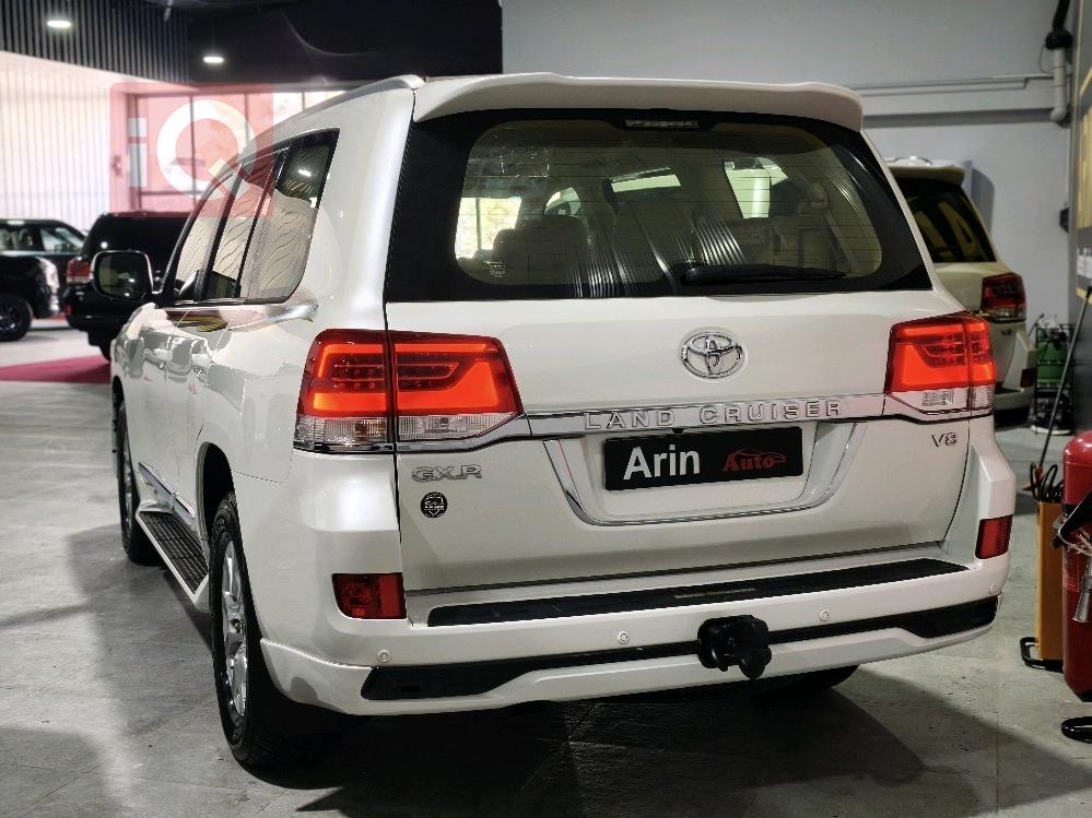 تويوتا لاندكروزر